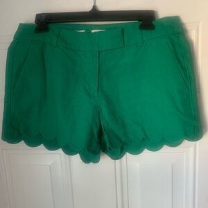 Women’s J. Crew Kelly Green Linen Cotton Blend Scalloped Shorts Size 6